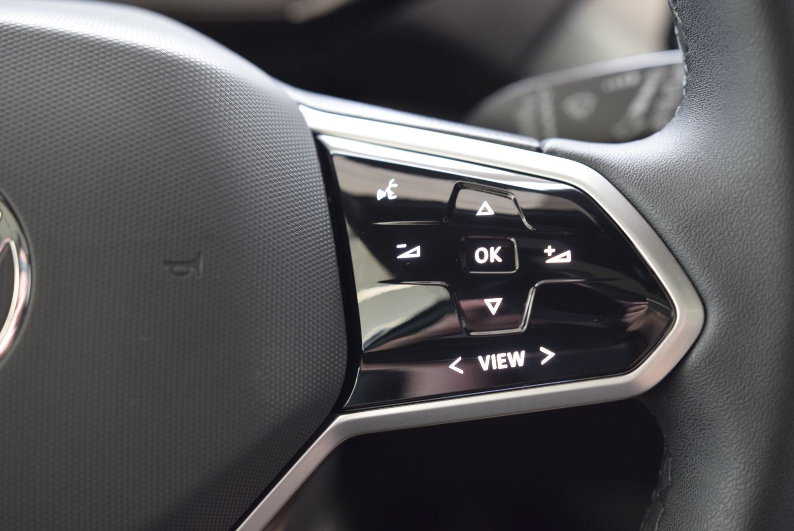 2023 Volkswagen ID.4 PRO+STATEMENT+AWD+CUIR+ PRO+STATEMENT+AWD+CUIR+