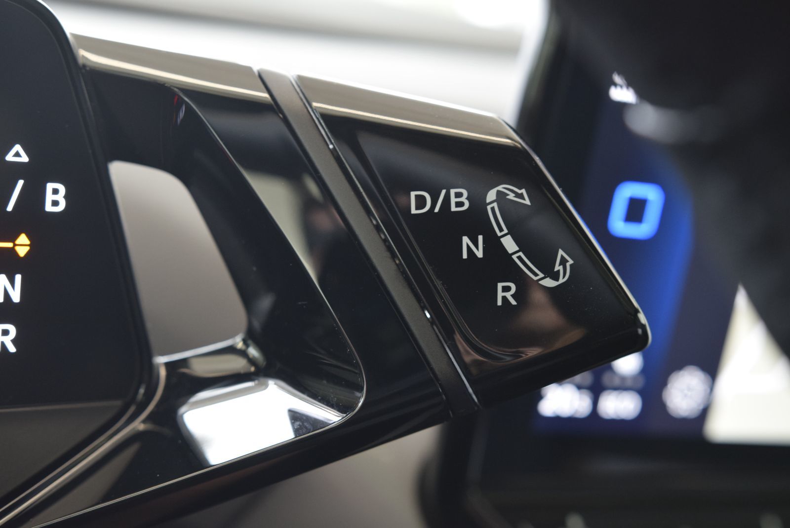 2023 Volkswagen ID.4 PRO+STATEMENT+AWD+CUIR+ PRO+STATEMENT+AWD+CUIR+