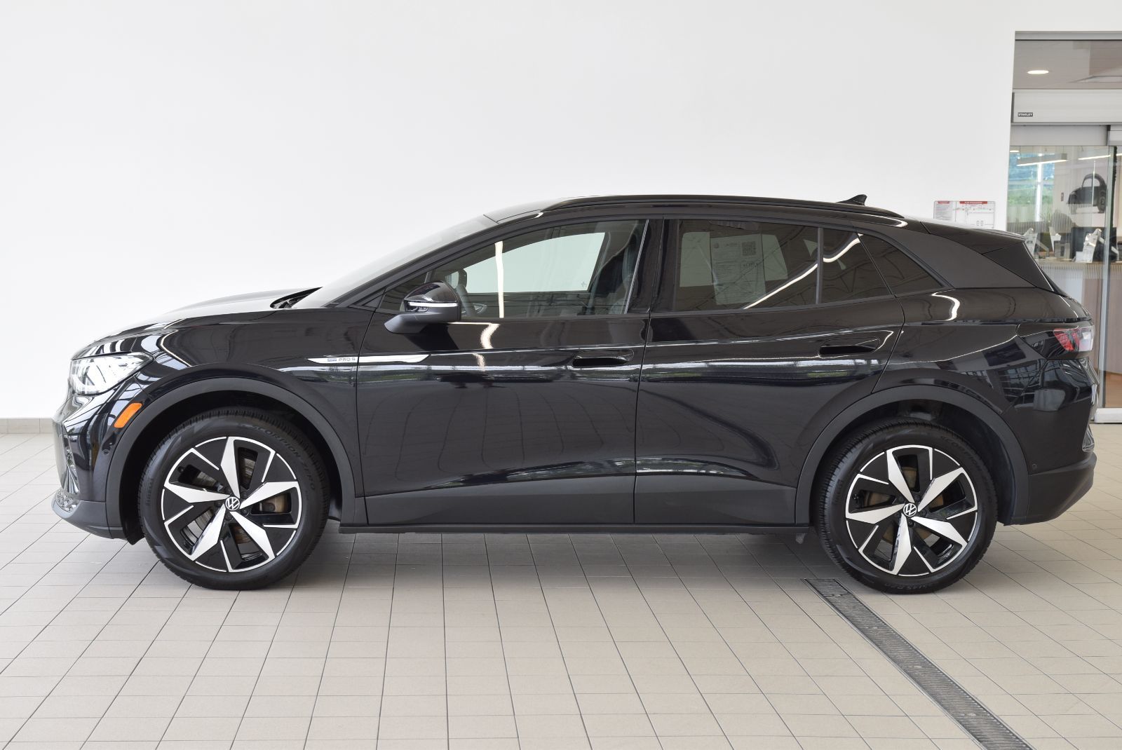 Volkswagen ID.4 PRO+STATEMENT+AWD+TOIT 2023 CAMERA+LED+NAV+BAS KM+