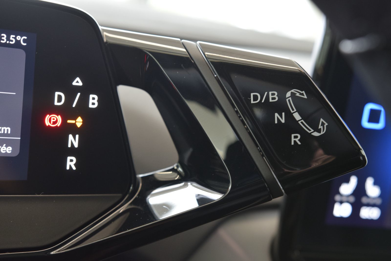 Volkswagen ID.4 PRO+STATEMENT+AWD+TOIT 2023 CAMERA+LED+NAV+BAS KM+