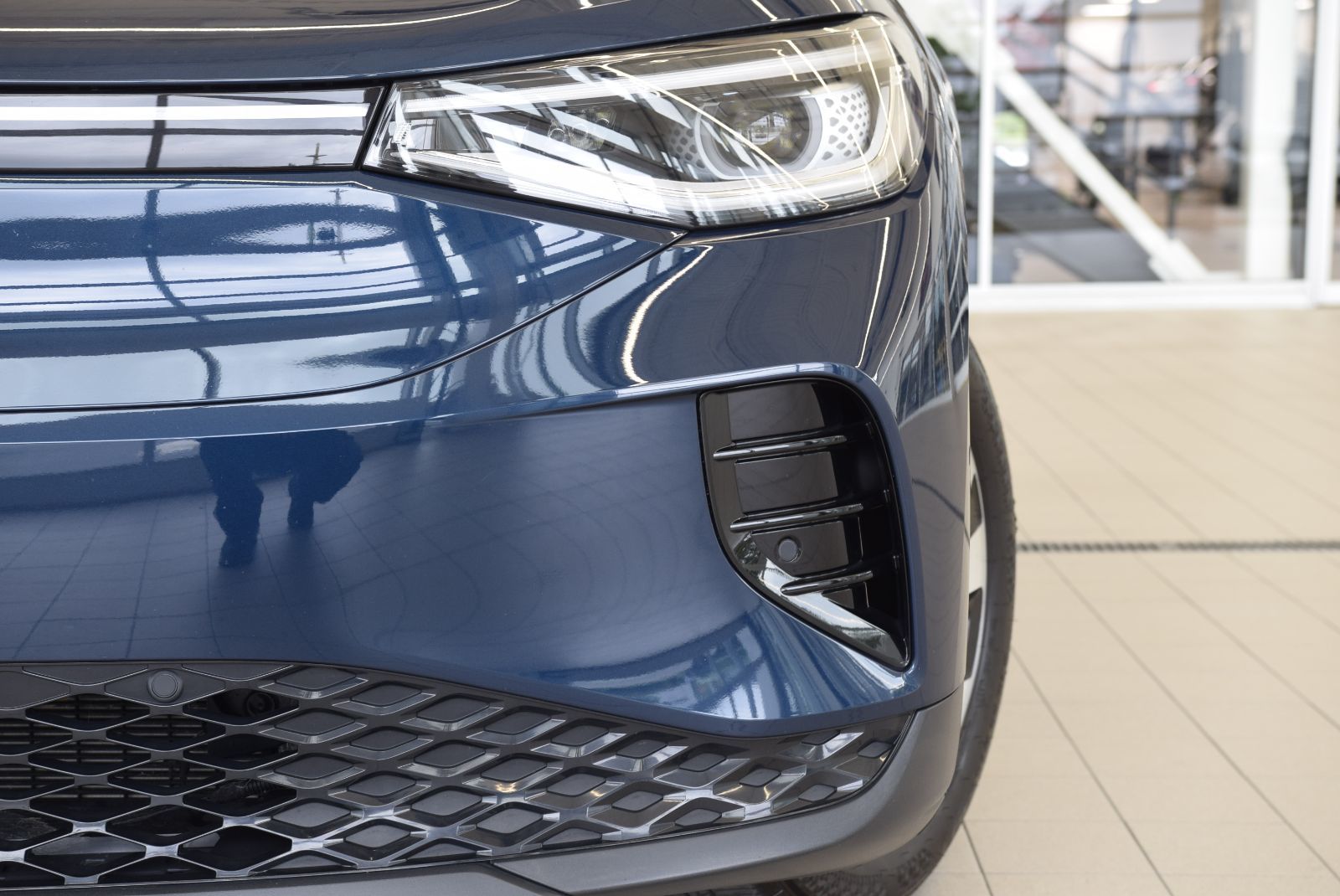 Photo 2023 Volkswagen ID.4 PRO+S+AWD+BAS KM+NAV+LED #3