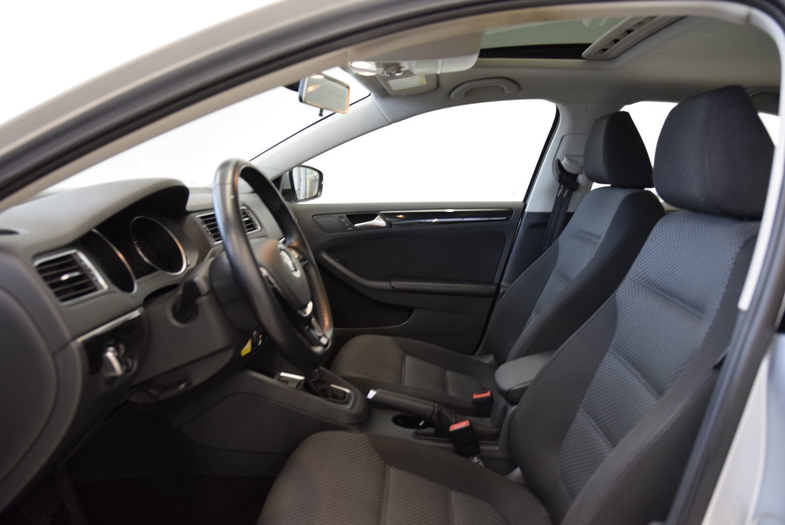 Volkswagen Jetta COMFORTLINE+1,8T+AUTO+MAG 2016 SIEGE CHAUFFANT+CAMERA+
