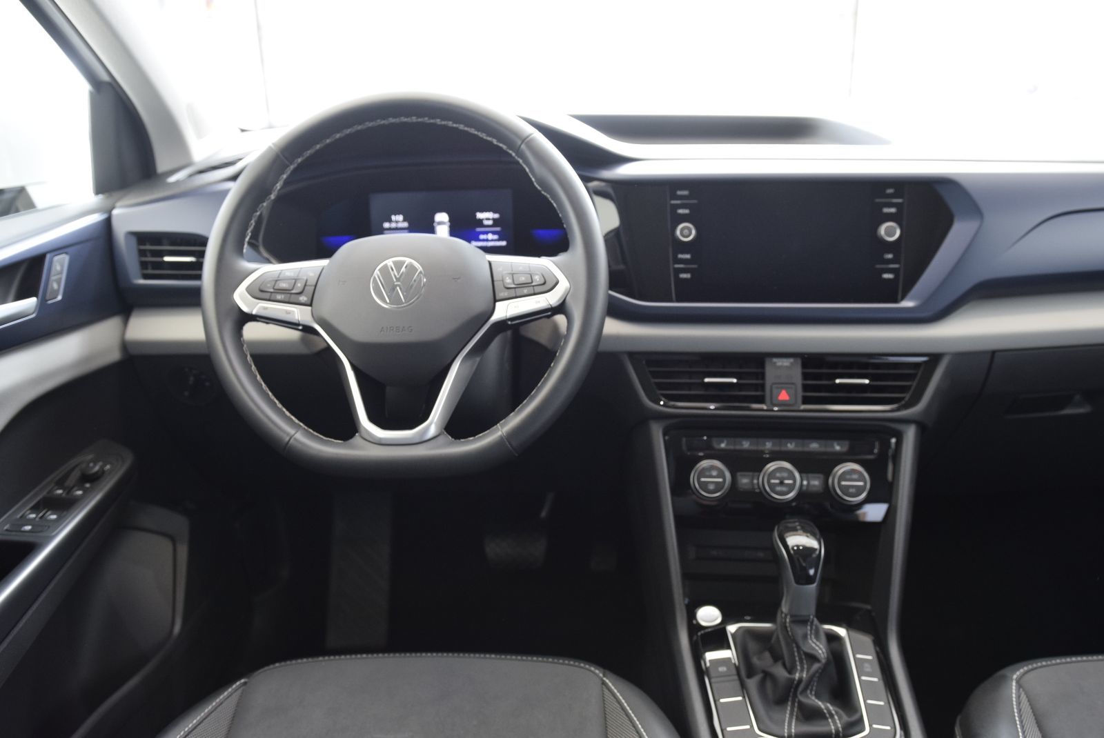 Volkswagen Taos COMFORTLINE+TOIT PANO+AWD 2022 CAMERA+CUIR+COCKPIT+MAG