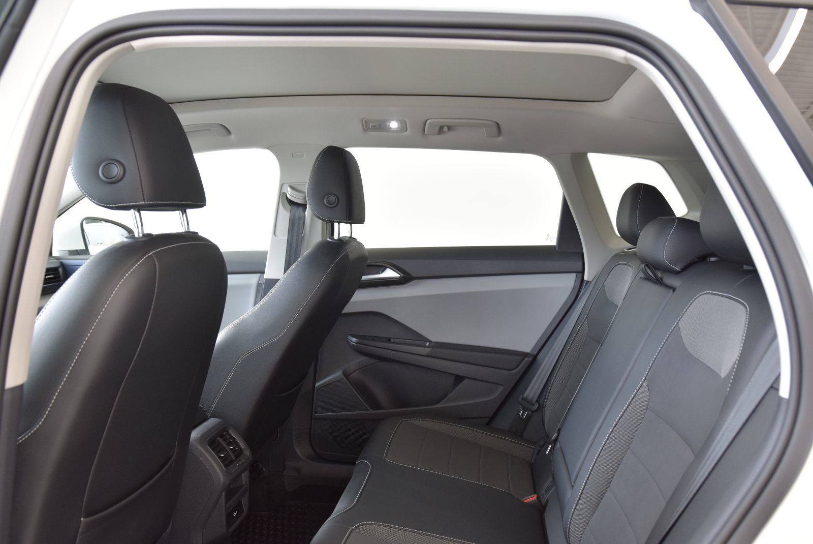 Volkswagen Taos COMFORTLINE+TOIT PANO+AWD 2022 CAMERA+CUIR+COCKPIT+MAG