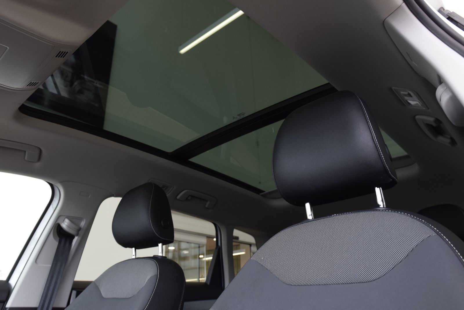 Photo Volkswagen Taos COMFORTLINE+TOIT PANO+AWD 2022 #7
