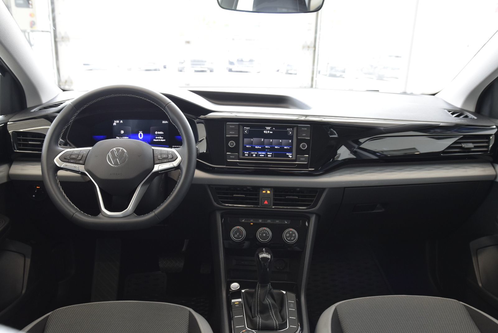 Volkswagen Taos TRENDLINE+COCKPIT+AWD+ 2023 CAMERA+MAG+SIEGES CHAUFF