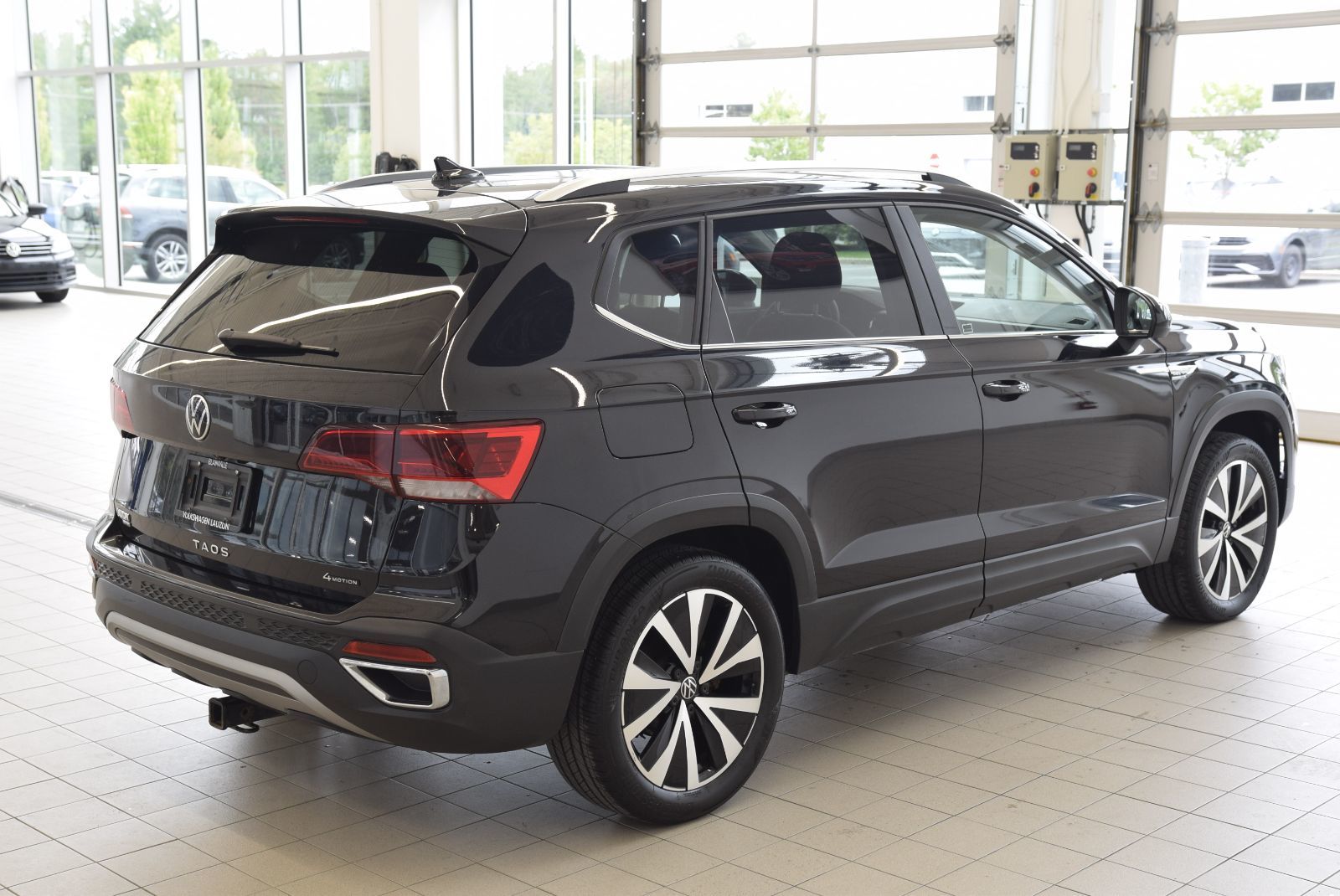 Photo 2023 Volkswagen Taos COMFORTLINE+TOIT PANO+AWD #7