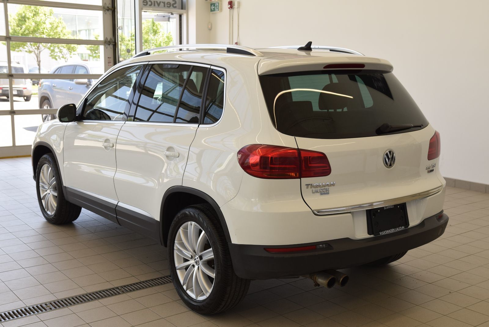 Volkswagen Tiguan COMFORTLINE+TOIT PANO+CUIR 2017 AWD+CAMERA+SANS CLÉ+WOW