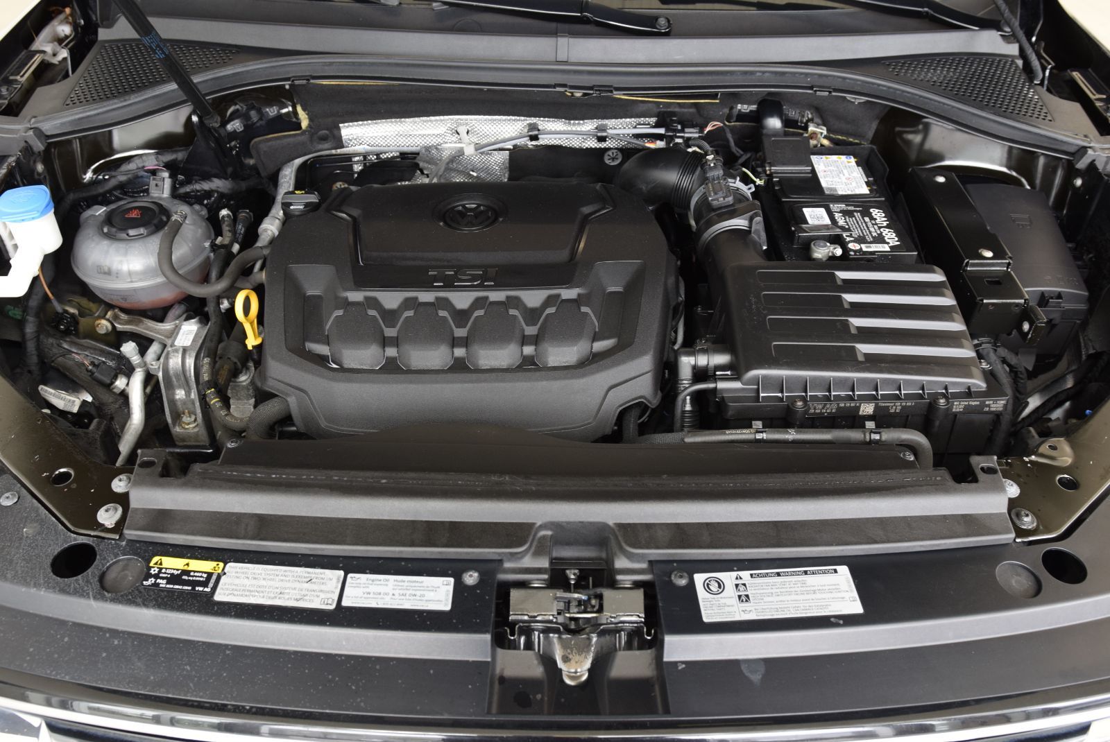 Volkswagen Tiguan COMFORTLINE+TOIT PANO+CUIR 2018 CAMERA+SANS CLÉ+BAS KILO+