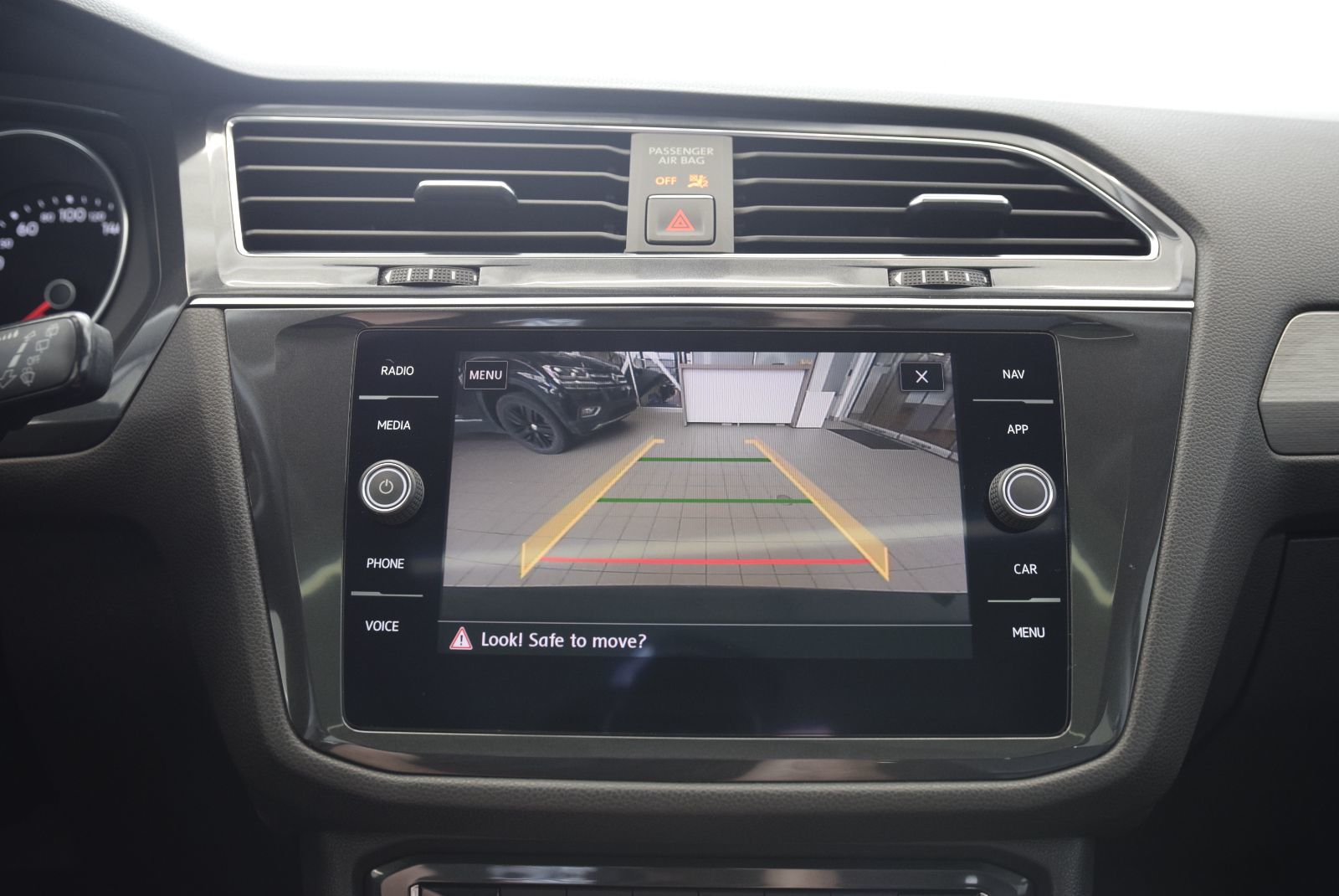 Volkswagen Tiguan COMFORTLINE+TOIT PANO+CUIR 2018 CAMERA+SANS CLÉ+BAS KILO+