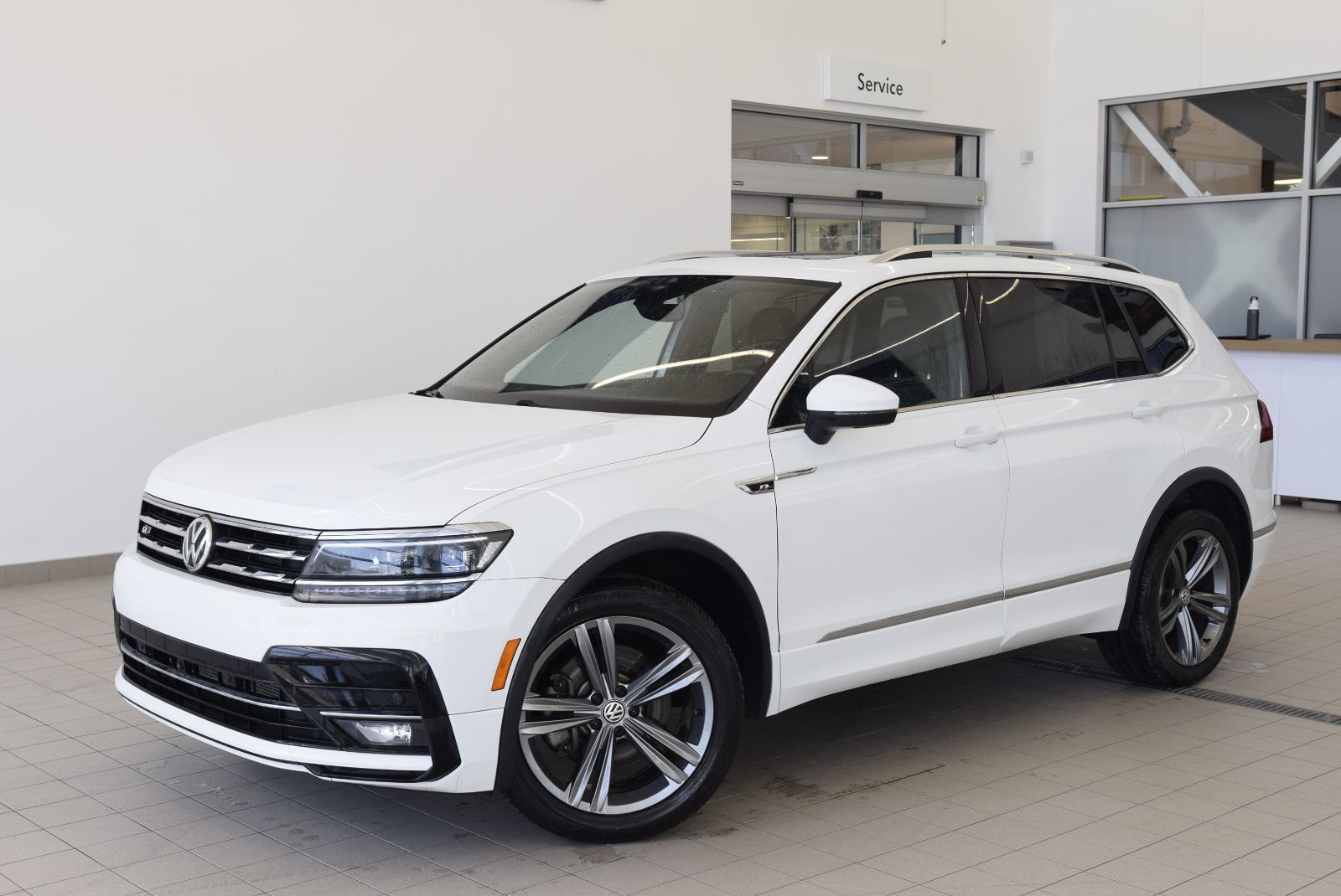 2021 Volkswagen Tiguan HIGHLINE+R LINE+BAS KM+CUIR HIGHLINE+R LINE+BAS KM+CUIR