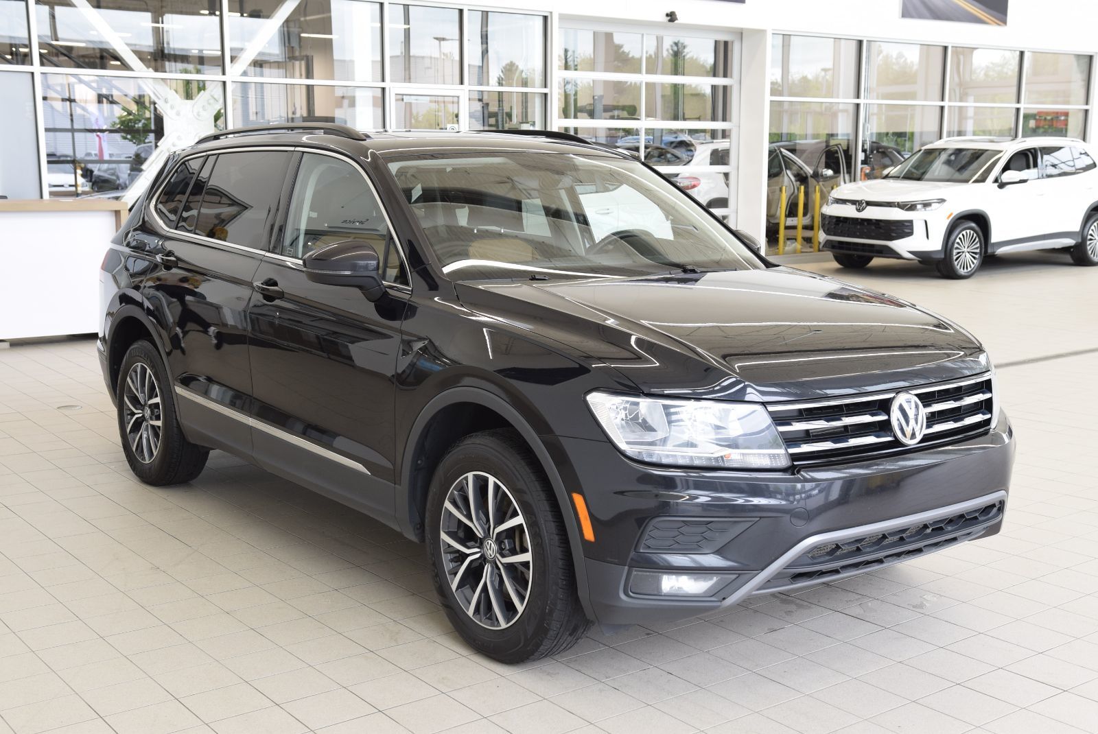 Volkswagen Tiguan COMFORTLINE+TOIT PANO+CUIR 2021 CAMERA+AWD+SIEGES CHAUFFANTS