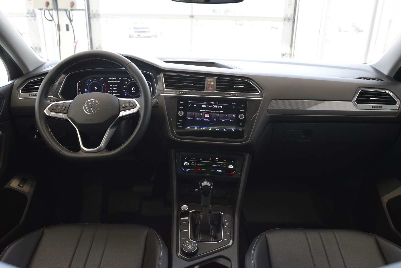 2023 Volkswagen Tiguan COMFORTLINE+TOIT PANO+CUIR COMFORTLINE+TOIT PANO+CUIR