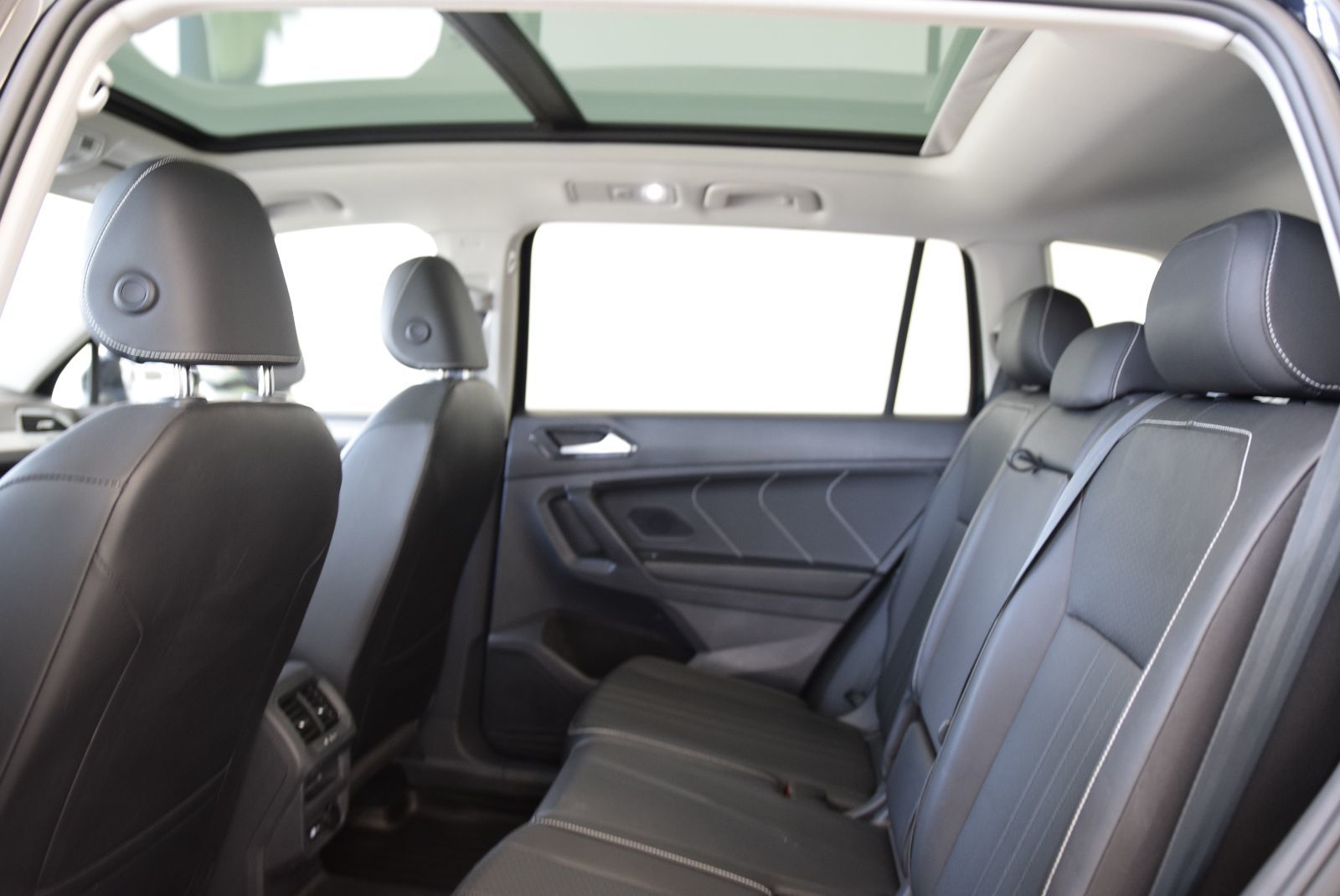 2023 Volkswagen Tiguan COMFORTLINE+TOIT PANO+CUIR COMFORTLINE+TOIT PANO+CUIR