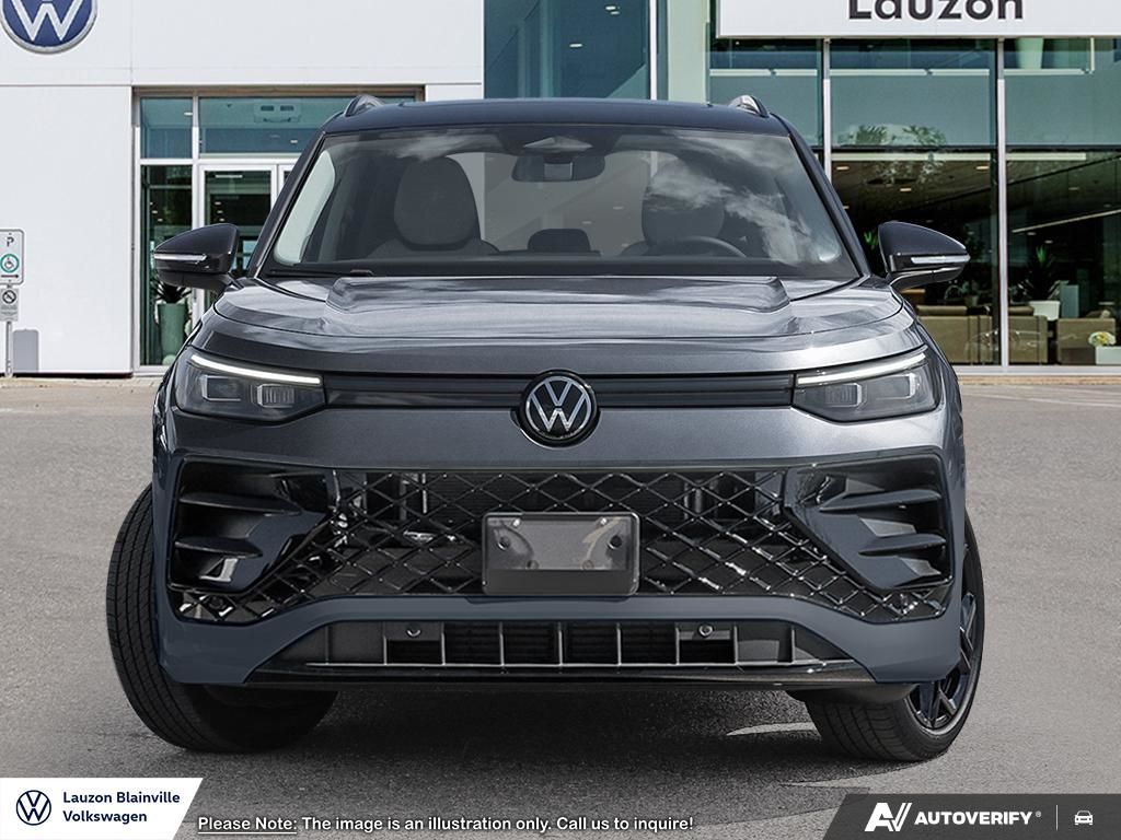 Photo 2026 Volkswagen Tiguan Comfortline R-Line Black Edition 4MOTION #2