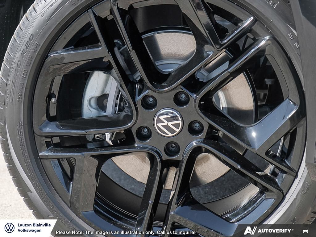 Photo 2026 Volkswagen Tiguan Comfortline R-Line Black Edition 4MOTION #6
