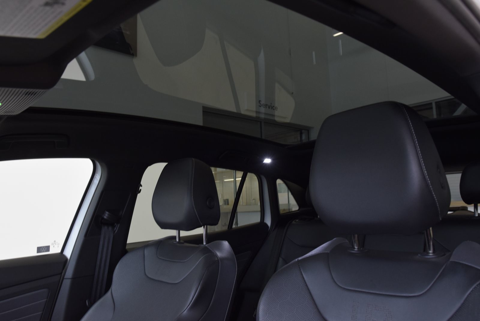 Photo 2023 VOLSKWAGEN ID4 STATEMENT+TOIT PANO+CUIR #5