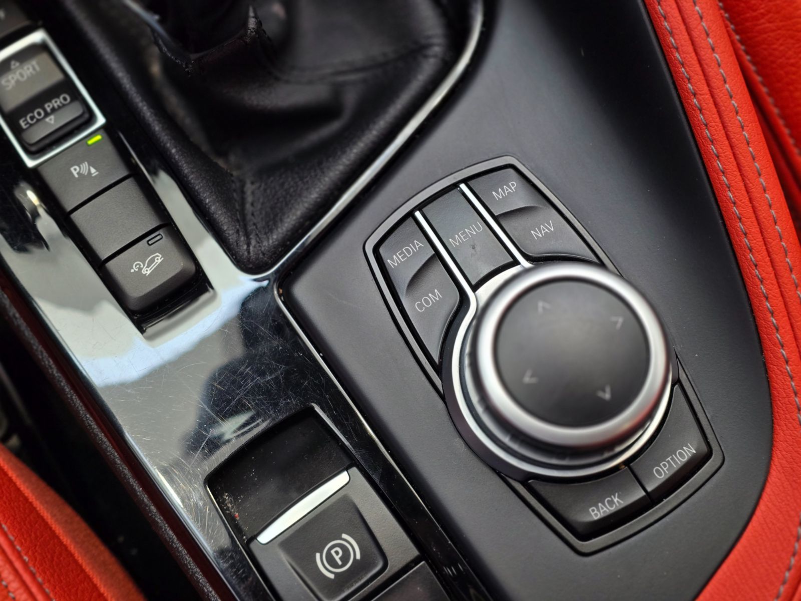 2021 BMW X2 28i M SPORT | CAMERA | CARPLAY | NAV | +++ X2 28i M SPORT | CAMERA | CARPLAY | NAV | +++