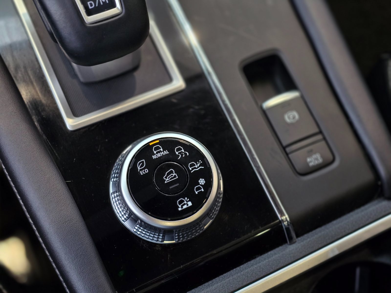 2023 Mitsubishi Outlander OUTLANDER SE | TOIT PANO | VOLANT CHAUFFANT | +++ OUTLANDER SE | TOIT PANO | VOLANT CHAUFFANT | +++