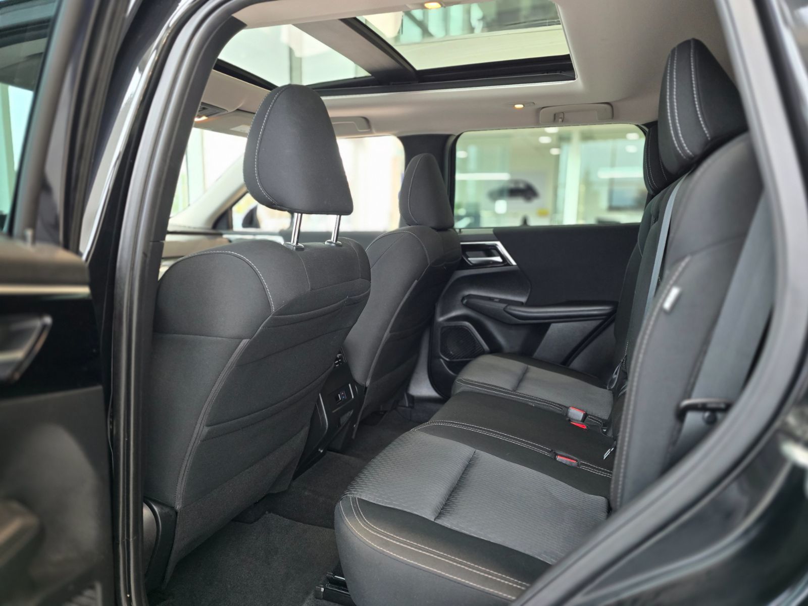 2023 Mitsubishi Outlander OUTLANDER SE | TOIT PANO | VOLANT CHAUFFANT | +++ OUTLANDER SE | TOIT PANO | VOLANT CHAUFFANT | +++