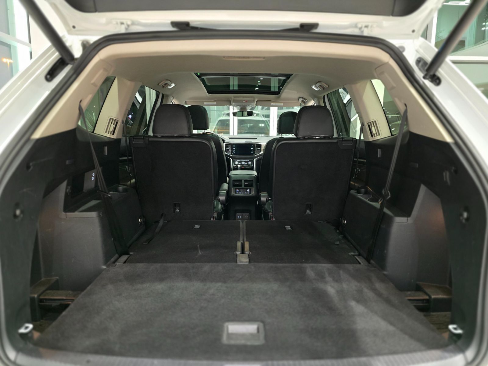 2022 Volkswagen Atlas Highline TOIT PANO | CUIR | CARPLAY | DÉMARREUR Highline TOIT PANO | CUIR | CARPLAY | DÉMARREUR