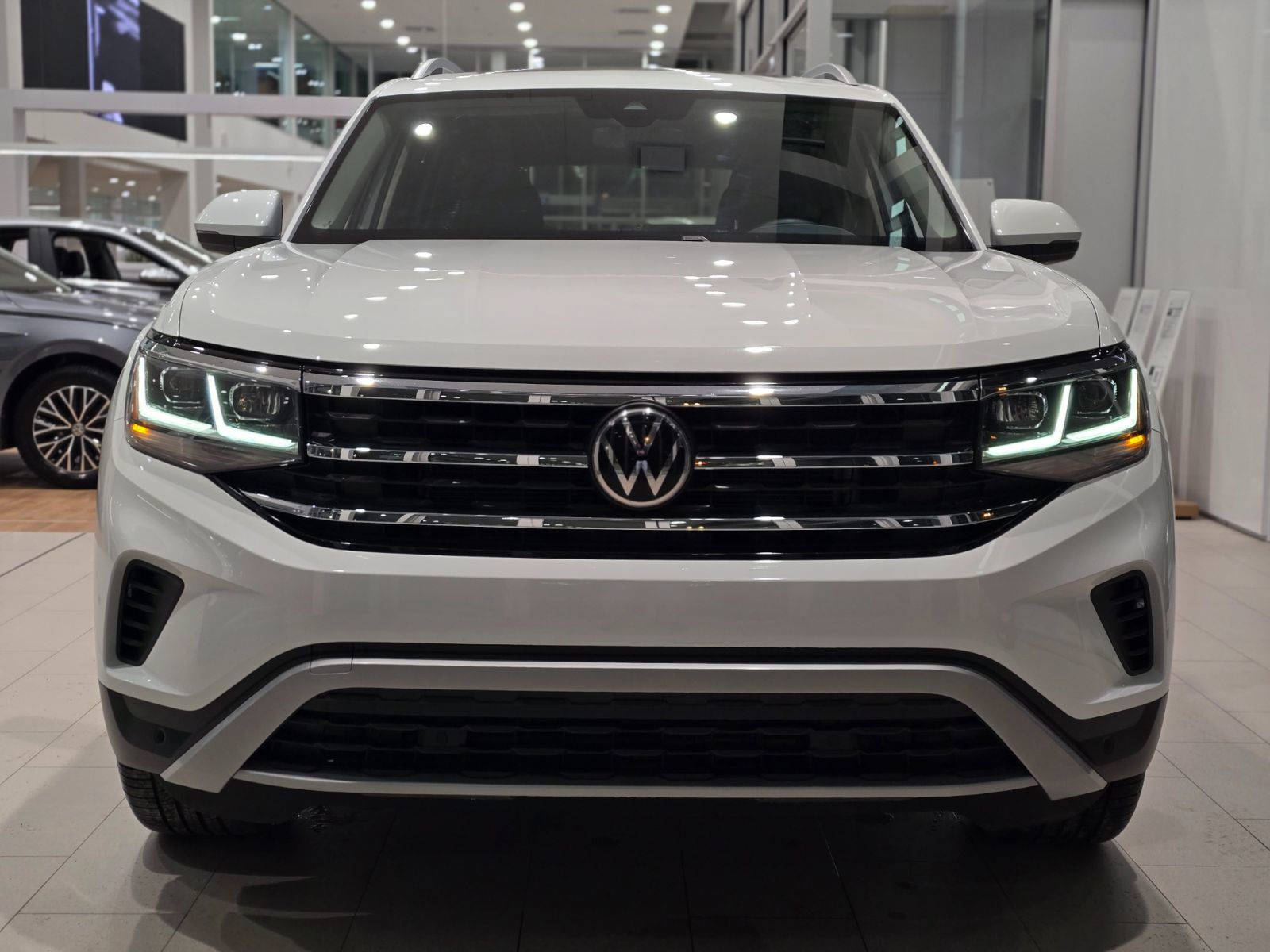 2022 Volkswagen Atlas Highline TOIT PANO | CUIR | CARPLAY | DÉMARREUR Highline TOIT PANO | CUIR | CARPLAY | DÉMARREUR
