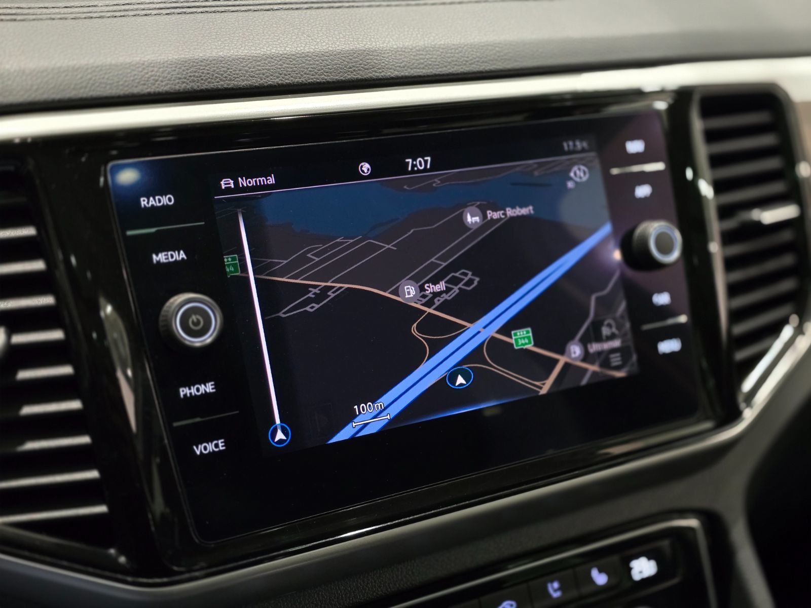 2022 Volkswagen Atlas Highline TOIT PANO | CUIR | CARPLAY | DÉMARREUR Highline TOIT PANO | CUIR | CARPLAY | DÉMARREUR
