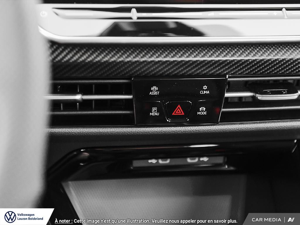 2025 Volkswagen Golf R Black Edition