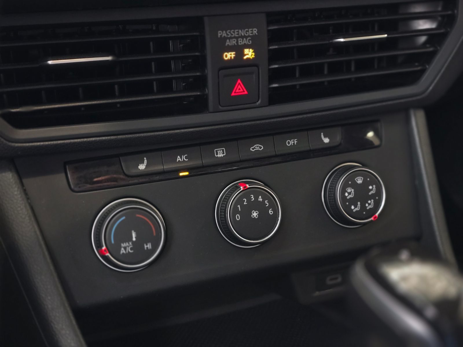2022 Volkswagen Jetta Trendline AUTOMATIQUE | CARPLAY | CAM | BLUETOOTH Trendline AUTOMATIQUE | CARPLAY | CAM | BLUETOOTH