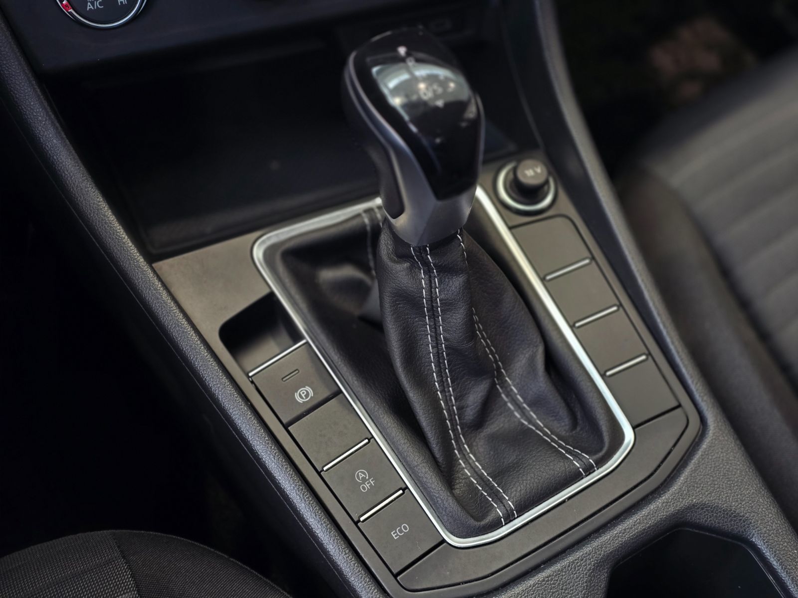 2022 Volkswagen Jetta Trendline AUTOMATIQUE | CARPLAY | CAM | BLUETOOTH Trendline AUTOMATIQUE | CARPLAY | CAM | BLUETOOTH