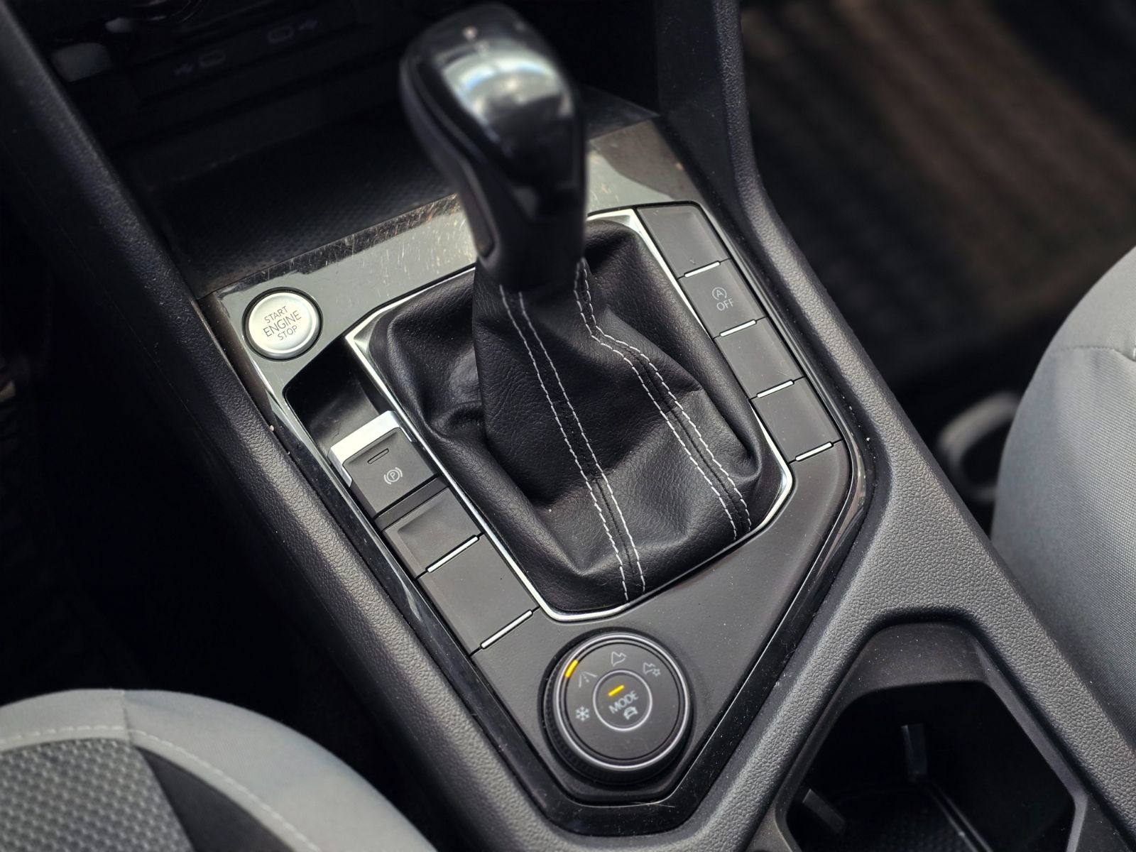 2023 Volkswagen Taos Trendline 4MOTION | CARPLAY | CAMÉRA | BLUETOOTH Trendline 4MOTION | CARPLAY | CAMÉRA | BLUETOOTH