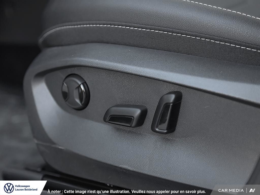 Volkswagen Taos Comfortline Black Edition 2025