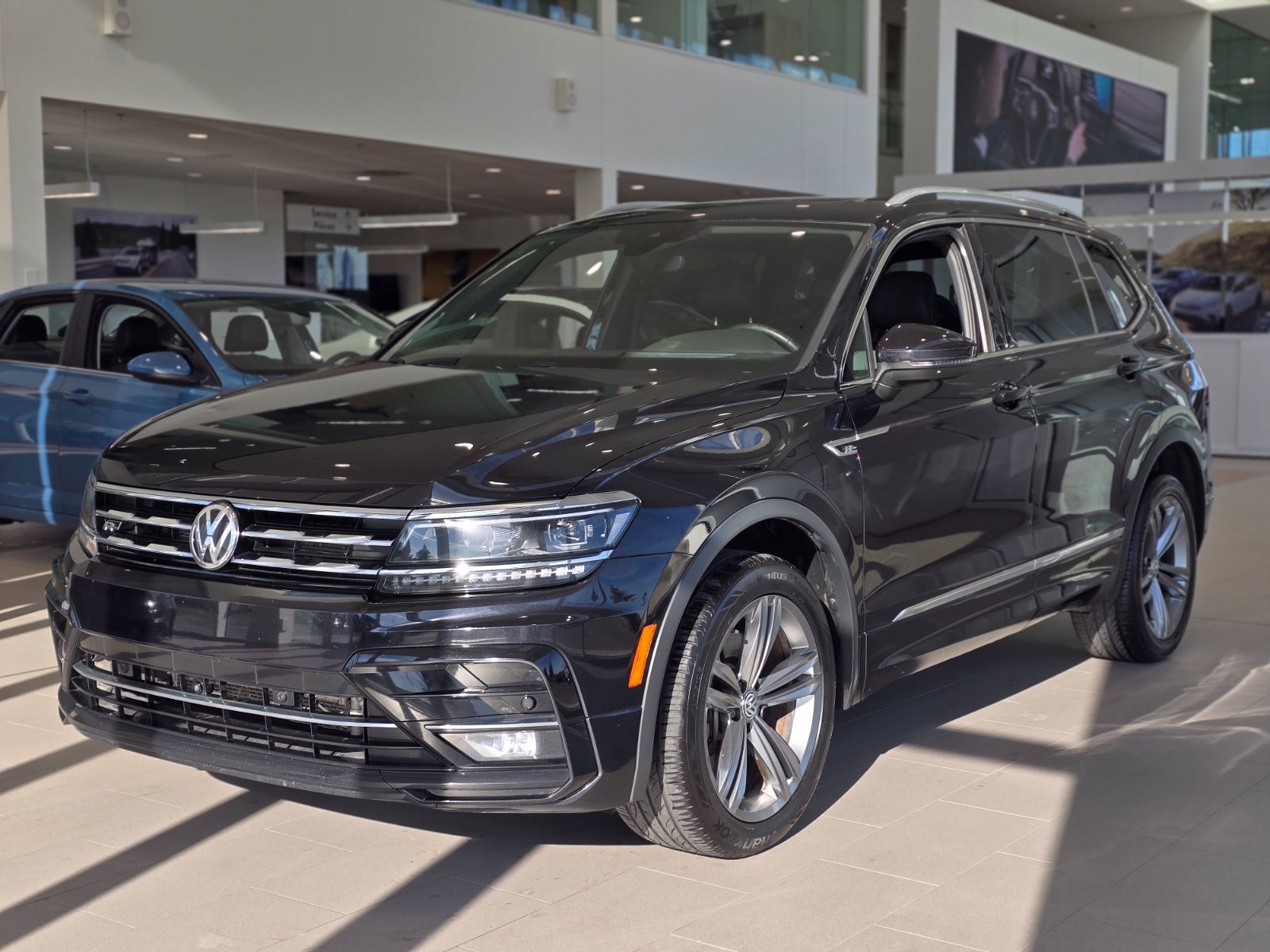 2021 Volkswagen Tiguan Highline R-LINE | TOIT PANO | CUIR | NAV | CARPLAY Highline R-LINE | TOIT PANO | CUIR | NAV | CARPLAY
