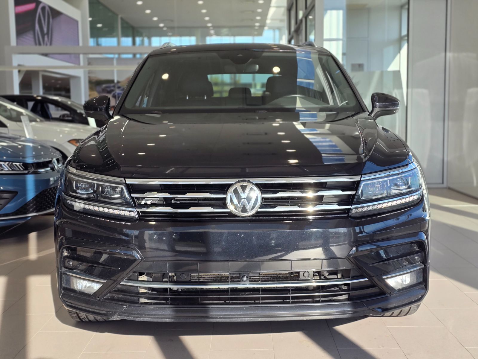 2021 Volkswagen Tiguan Highline R-LINE | TOIT PANO | CUIR | NAV | CARPLAY Highline R-LINE | TOIT PANO | CUIR | NAV | CARPLAY