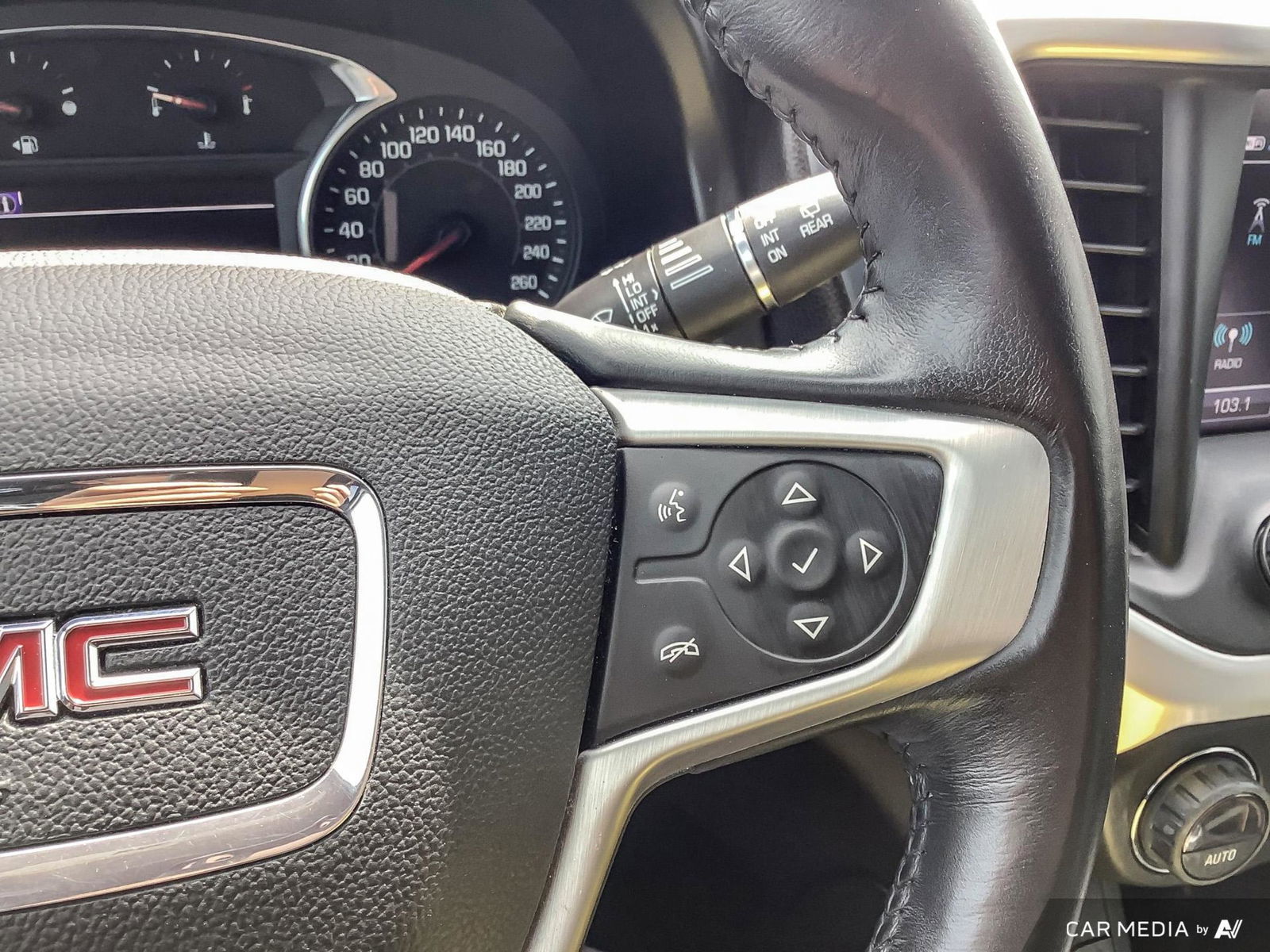 2018 GMC Acadia SLT