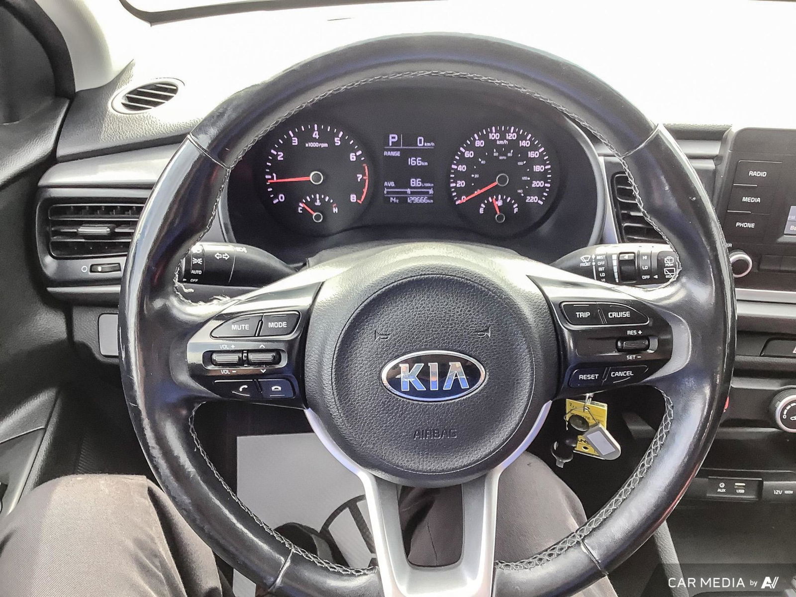 2018 Kia Rio 5-door LX