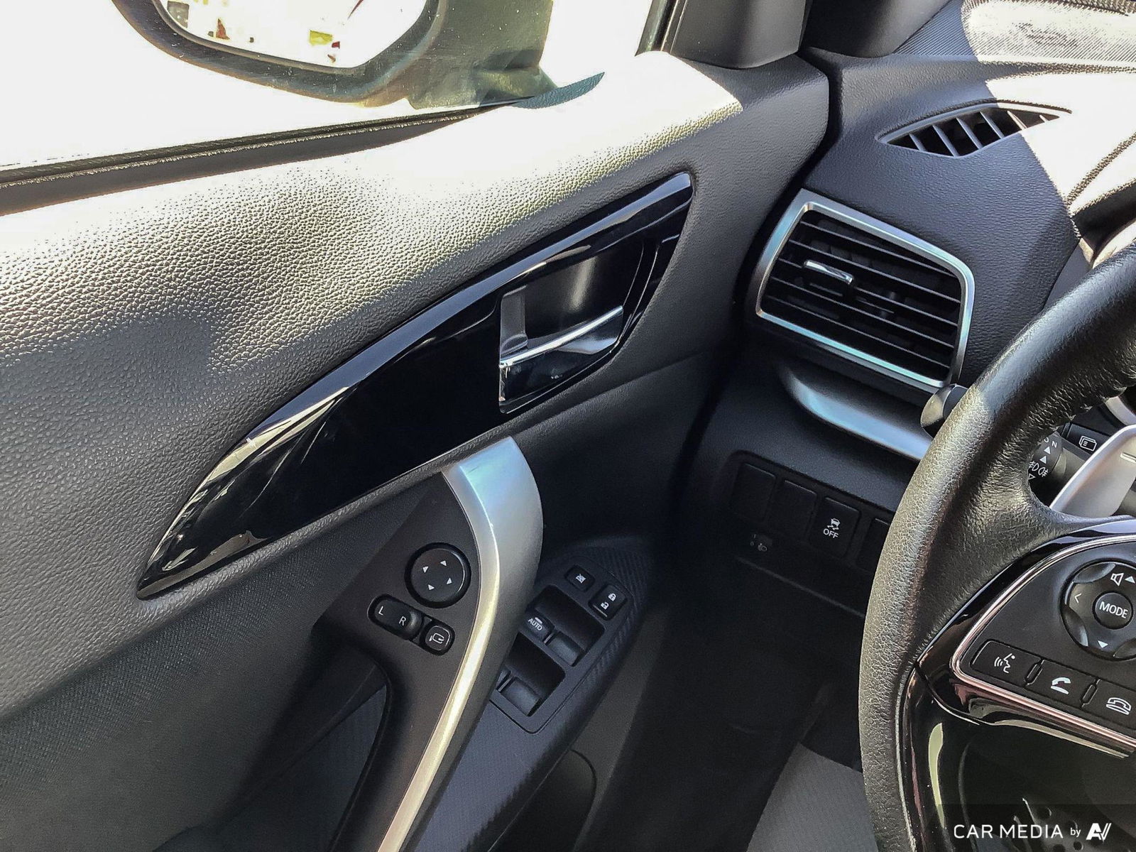 2020 Mitsubishi ECLIPSE CROSS Limited Edition