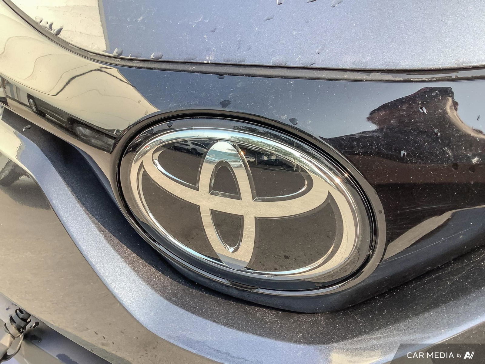 2021 Toyota C-HR LE