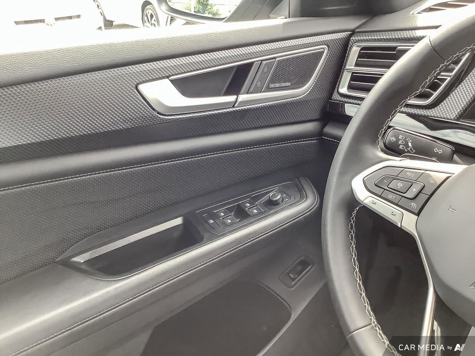 2024 Volkswagen Atlas Cross Sport Highline