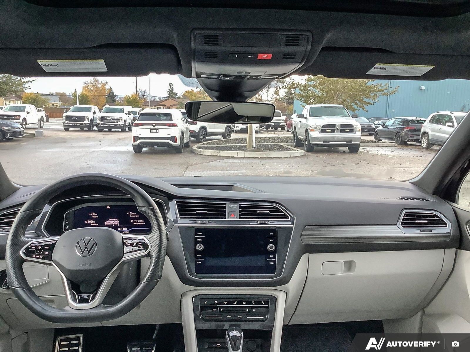 2022 Volkswagen Tiguan Highline R-Line AWD | Lease Return