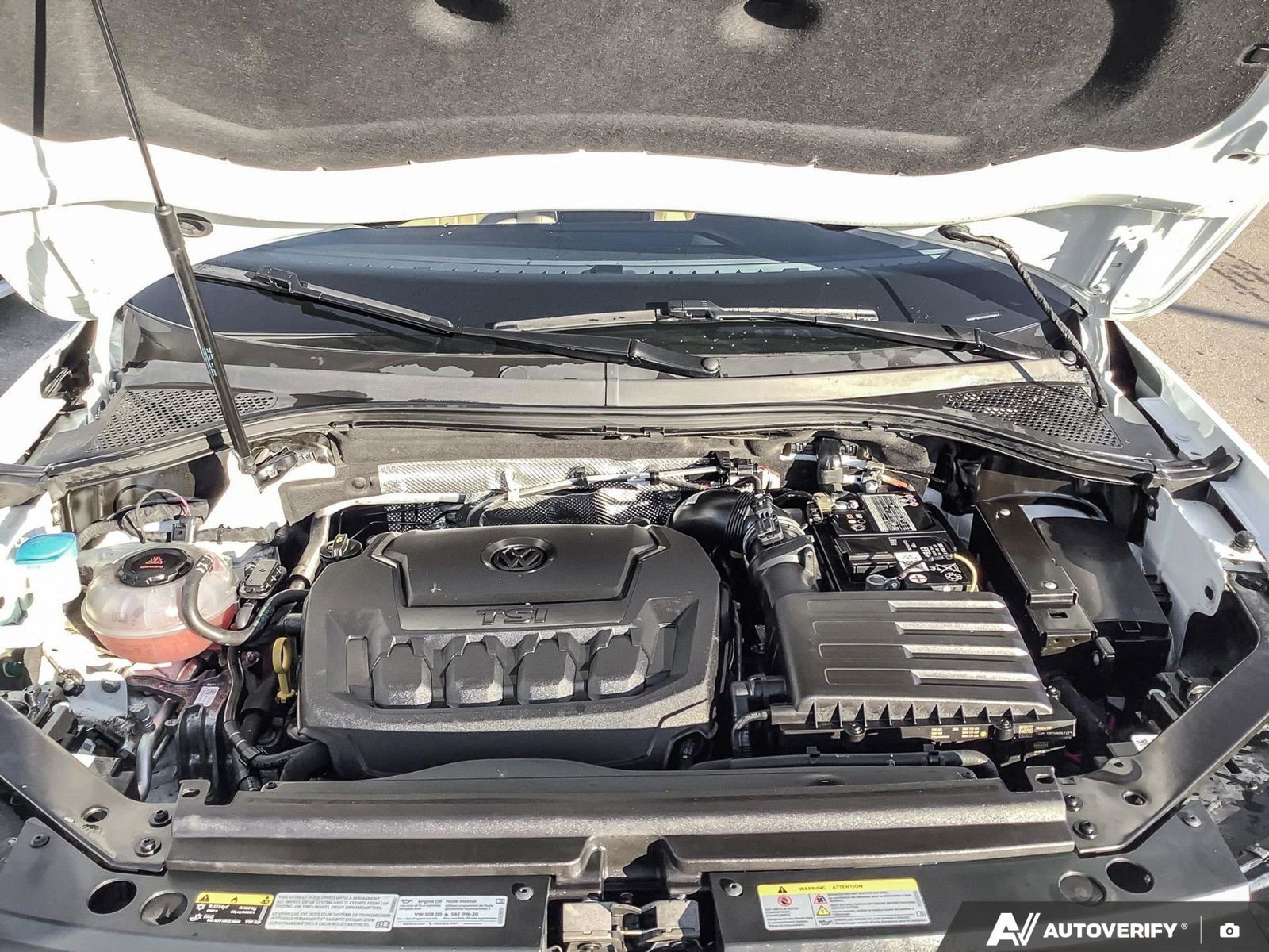 2022 Volkswagen Tiguan Comfortline R-Line Black Edition | One Owner | No Accidents