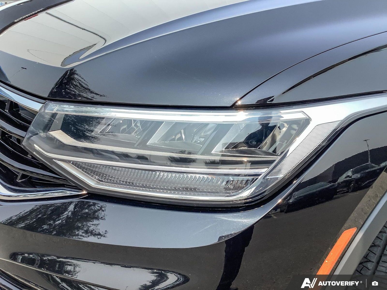2023 Volkswagen Tiguan Comfortline R-Line Black Edition