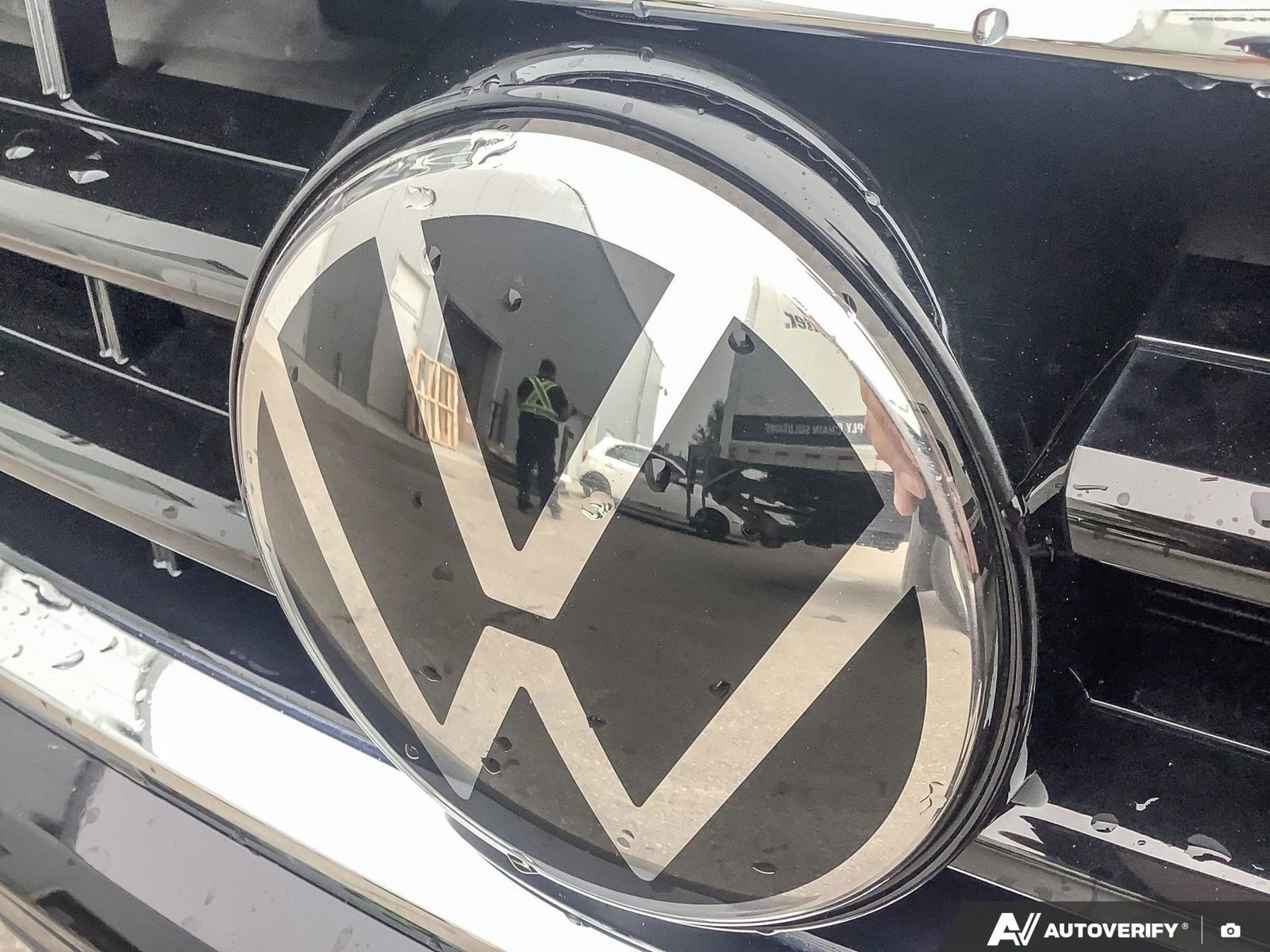 2023 Volkswagen Tiguan Comfortline R-Line Black Edition