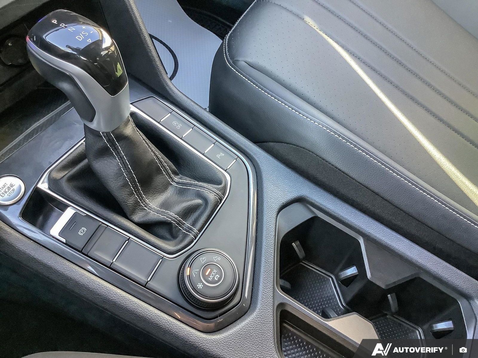 2023 Volkswagen Tiguan Comfortline R-Line Black Edition