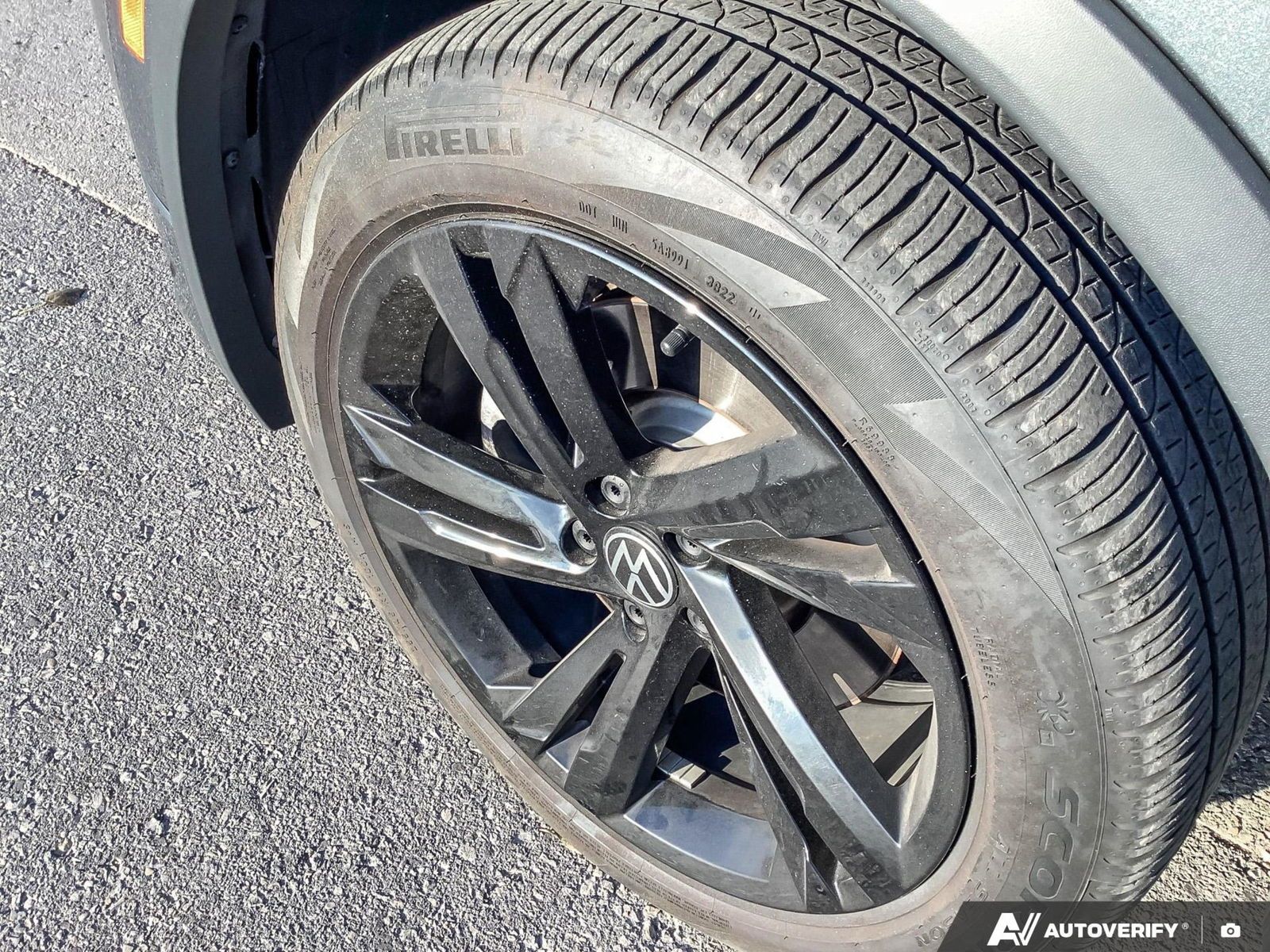 2023 Volkswagen Tiguan Comfortline R-Line Black Edition