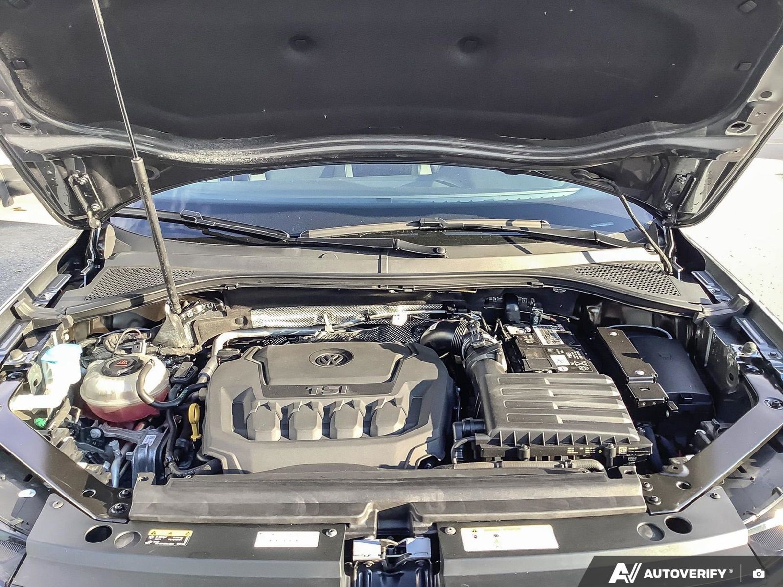2023 Volkswagen Tiguan Comfortline R-Line Black Edition