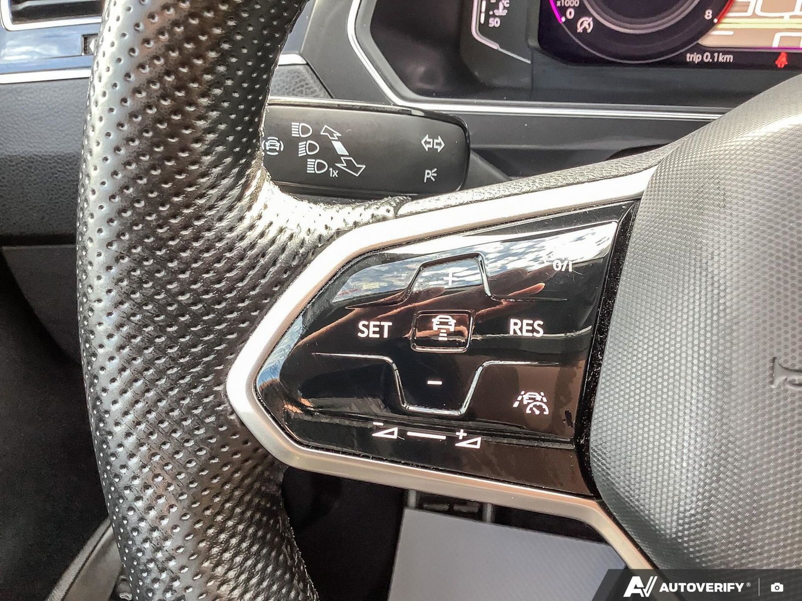 2023 Volkswagen Tiguan Highline R-Line