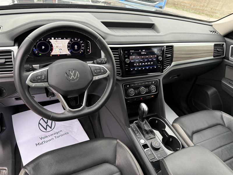Photo 2023 Volkswagen Atlas Highline 3.6L 8sp at w/Tip 4MOTION #8