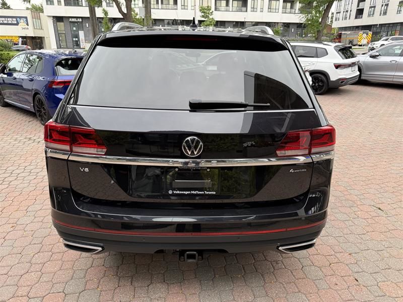 Photo 2023 Volkswagen Atlas Highline 3.6L 8sp at w/Tip 4MOTION #6