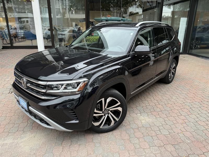Photo 2023 Volkswagen Atlas Highline 3.6L 8sp at w/Tip 4MOTION #2